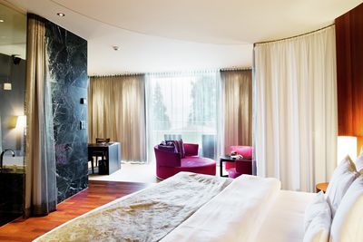 Vorhang-Systeme, Customer Fabrics, Room shot "Hotel Park Weggis", Switzerland