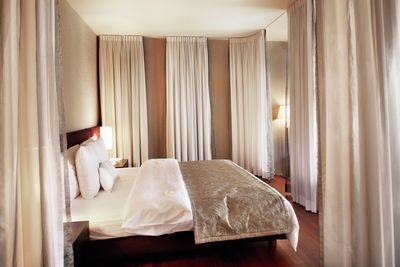 Vorhang-Systeme, Customer Fabrics, Room shot "Hotel Park Weggis", Switzerland, Recess