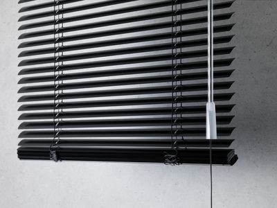 Horizontal-Jalousien, SG 8110
